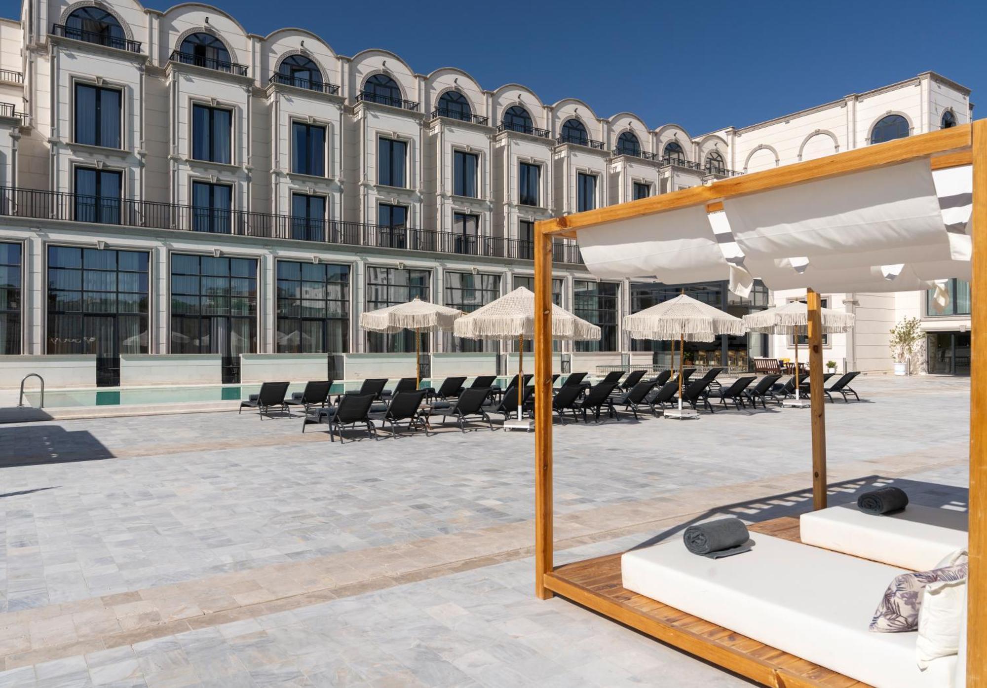 Отель Barcelo Cappadocia 5*